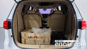 Kia Carnival, 2018 — миниатюра 26