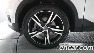 Volvo XC40, 2018 — миниатюра 4