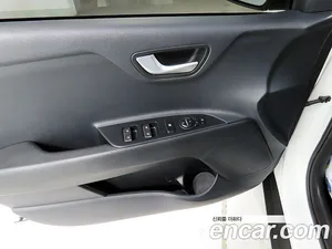 Kia Stonic, 2020 — миниатюра 14