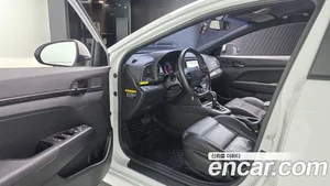 Hyundai Avante, 2018 — миниатюра 10