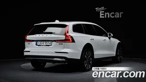 Volvo V60, 2024 — миниатюра 1