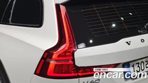 Volvo V60, 2024 — миниатюра 8