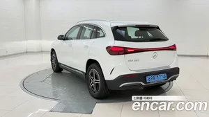 Mercedes-Benz EQA, 2025 — миниатюра 3