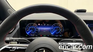 Mercedes-Benz EQA, 2025 — миниатюра 13