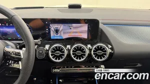 Mercedes-Benz EQA, 2025 — миниатюра 14