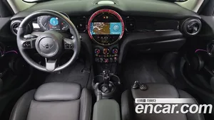 Mini Cooper, 2022 — миниатюра 10
