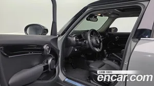 Mini Cooper, 2022 — миниатюра 13