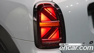 Mini Countryman, 2022 — миниатюра 9