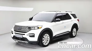 Ford Explorer, 2022 — миниатюра 1