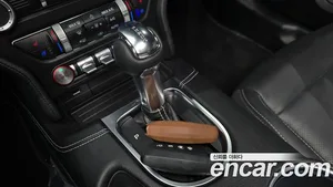 Ford Mustang, 2023 — миниатюра 11