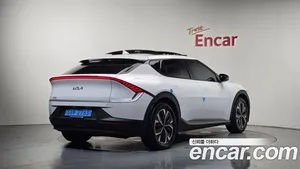 Kia EV6, 2022 — миниатюра 2