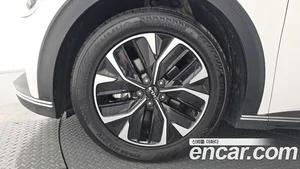 Kia EV6, 2022 — миниатюра 5