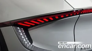 Kia EV6, 2022 — миниатюра 9