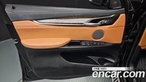 BMW X6, 2017 — миниатюра 13