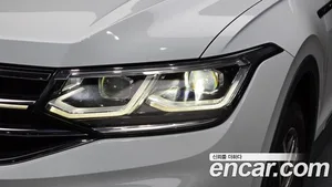 Volkswagen Tiguan, 2023 — миниатюра 8
