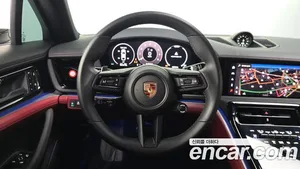 Porsche Panamera, 2025 — миниатюра 13