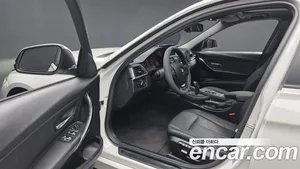 BMW 3-Series, 2016 — миниатюра 10
