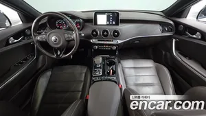 Kia Stinger, 2017 — миниатюра 10