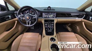 Porsche Panamera, 2020 — миниатюра 9