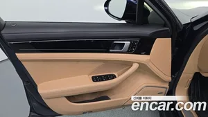 Porsche Panamera, 2020 — миниатюра 13