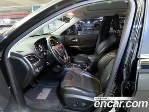 Jeep Cherokee, 2019 — миниатюра 6