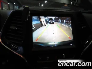 Jeep Cherokee, 2019 — миниатюра 13