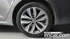 Renault SM6, 2016 — миниатюра 5