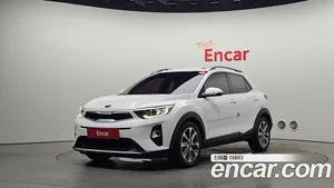 Kia Stonic, 2018 — миниатюра 1