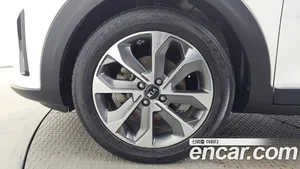 Kia Stonic, 2018 — миниатюра 5