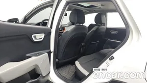 Kia Stonic, 2018 — миниатюра 17