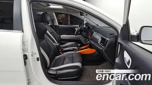Kia Stonic, 2018 — миниатюра 18