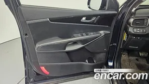 Kia Sorento, 2018 — миниатюра 13