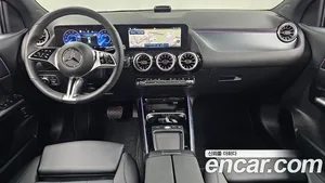 Mercedes-Benz EQA, 2025 — миниатюра 9