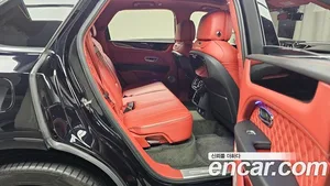 Bentley Bentayga, 2023 — миниатюра 16