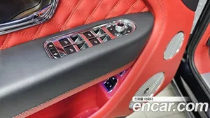 Bentley Bentayga, 2023 — миниатюра 28