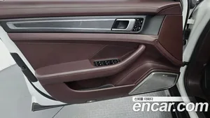Porsche Panamera, 2021 — миниатюра 14