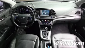 Hyundai Avante, 2017 — миниатюра 10