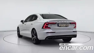 Volvo S60, 2021 — миниатюра 5