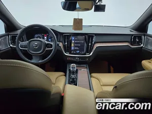 Volvo S60, 2021 — миниатюра 9
