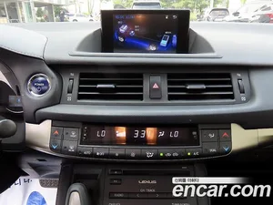 Lexus CT200h, 2017 — миниатюра 13