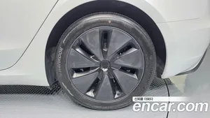 Tesla Model 3, 2024 — миниатюра 6