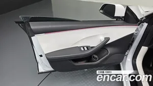 Tesla Model 3, 2024 — миниатюра 13