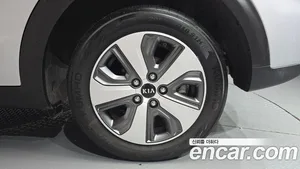 Kia Niro, 2019 — миниатюра 7