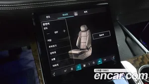 Cadillac Escalade, 2025 — миниатюра 23