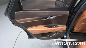 Genesis G80, 2023 — миниатюра 14