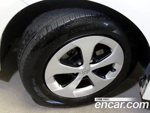 Toyota Prius, 2013 — миниатюра 8