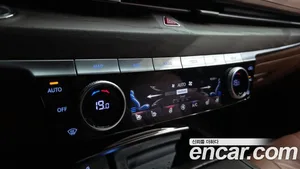 Genesis G80, 2023 — миниатюра 31