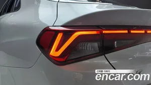 Kia K5, 2021 — миниатюра 9
