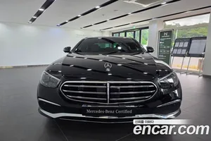 Mercedes-Benz E-Class, 2021 — миниатюра 3