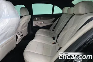 Mercedes-Benz E-Class, 2021 — миниатюра 10
